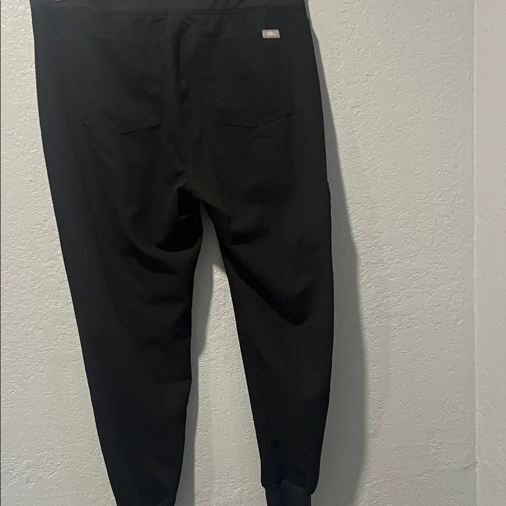 Figs Black Jogger Sweatpants with White Drawstring Sz M/P
